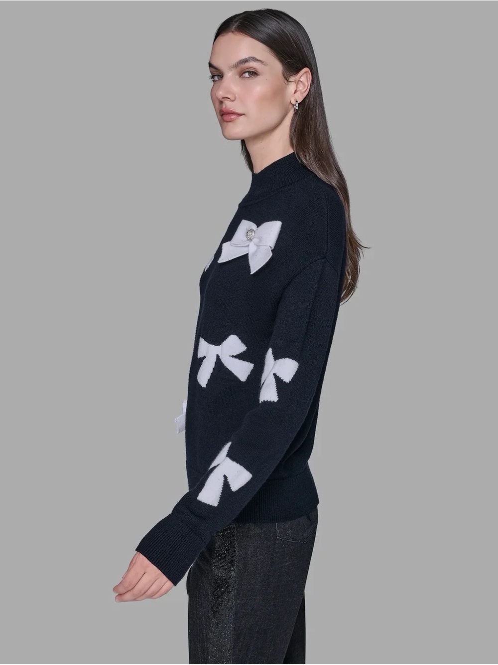KARL LAGERFELD 3D Bow Sweater - Picture 4 of 6